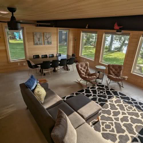 ईगल रिवर, विस्कॉन्सिन में स्थित स्माइल अवाइल में फुल साइज का फ्रिज उपलब्ध है, जो लंबी अवधि के अवकाश प्रवास के लिए सुविधाजनक है।